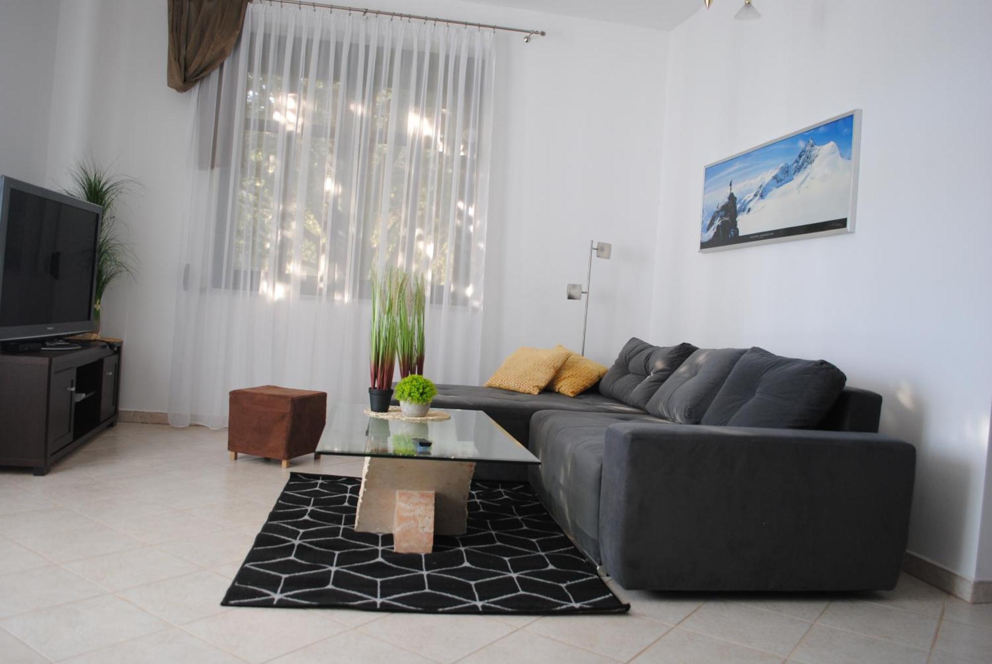 Dog Friendly Dom, Apartamenty Wichrowe Wzgorza Z Basenem Brenna ウストロン エクステリア 写真