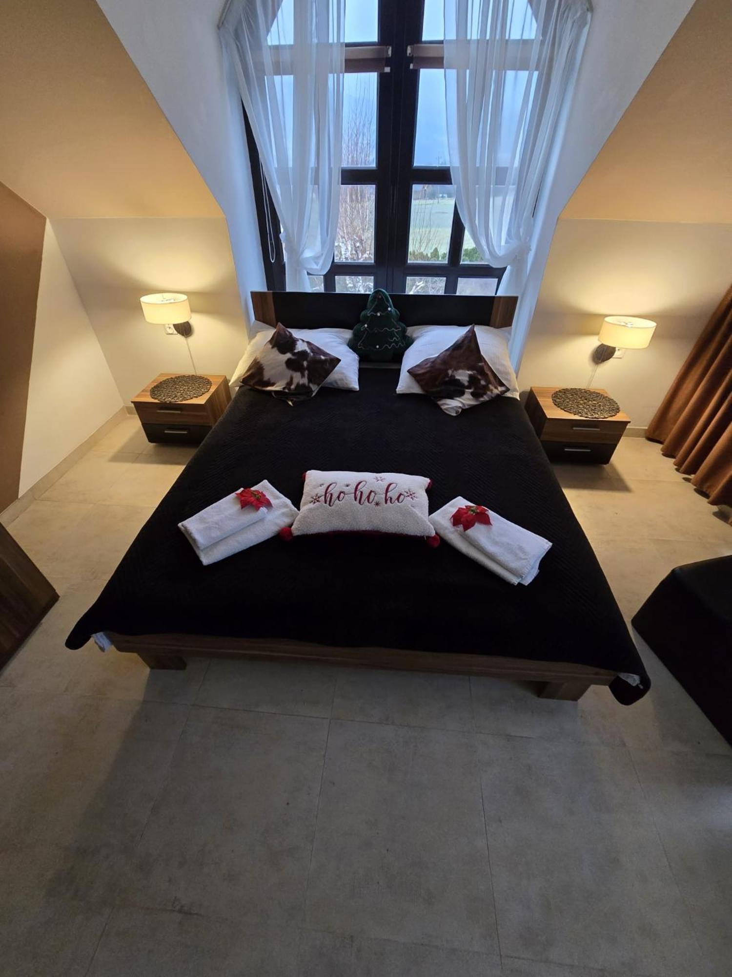 Dog Friendly Dom, Apartamenty Wichrowe Wzgorza Z Basenem Brenna ウストロン エクステリア 写真